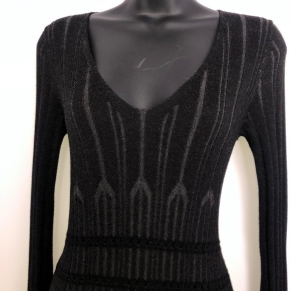 Diane Von Furstenberg Dress Size 8 - Picture 2 of 4